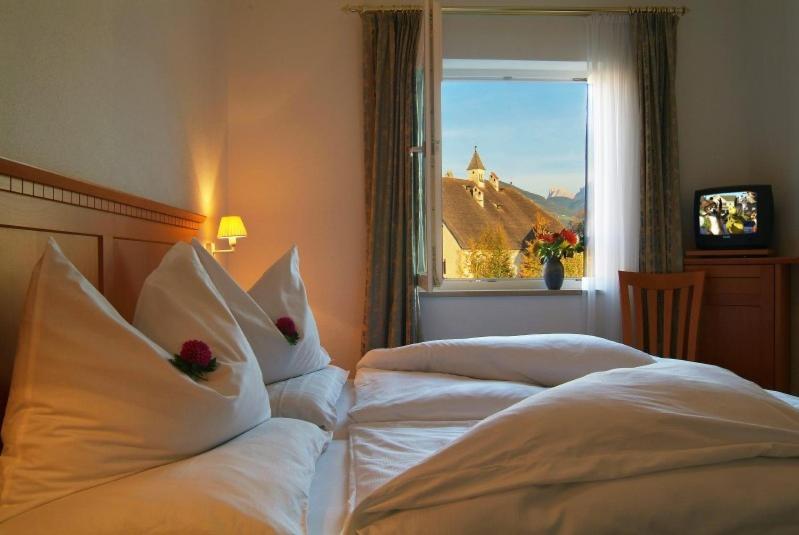 פלדאת'ורנס Hotel Oberwirt מראה חיצוני תמונה